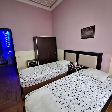 Gold Hotel Batum Экстерьер фото